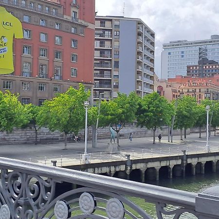 Apartamento En El Centro Con Garaje Directo. ビルバオ エクステリア 写真